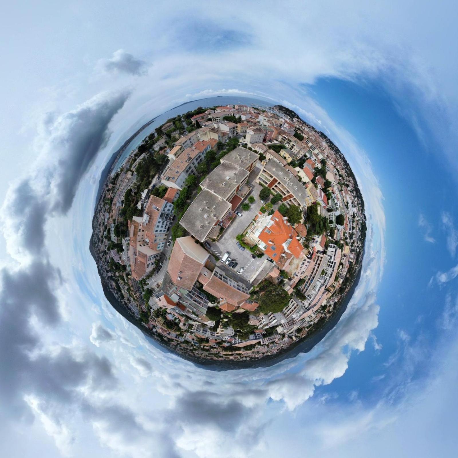 Sanary- La Vie Est Belle- Centre Ville 2 Minutes A Pied- Plage 5 Minutes Екстериор снимка